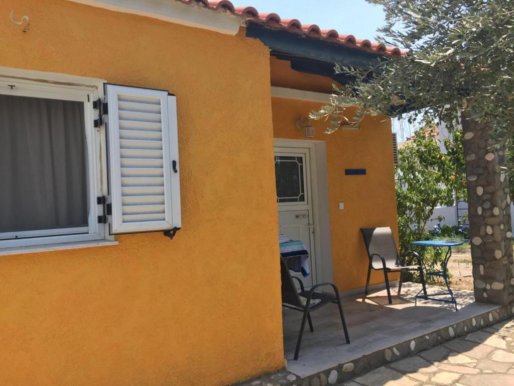 Anastasia Apartments Kampos Marathokampou Екстер'єр фото