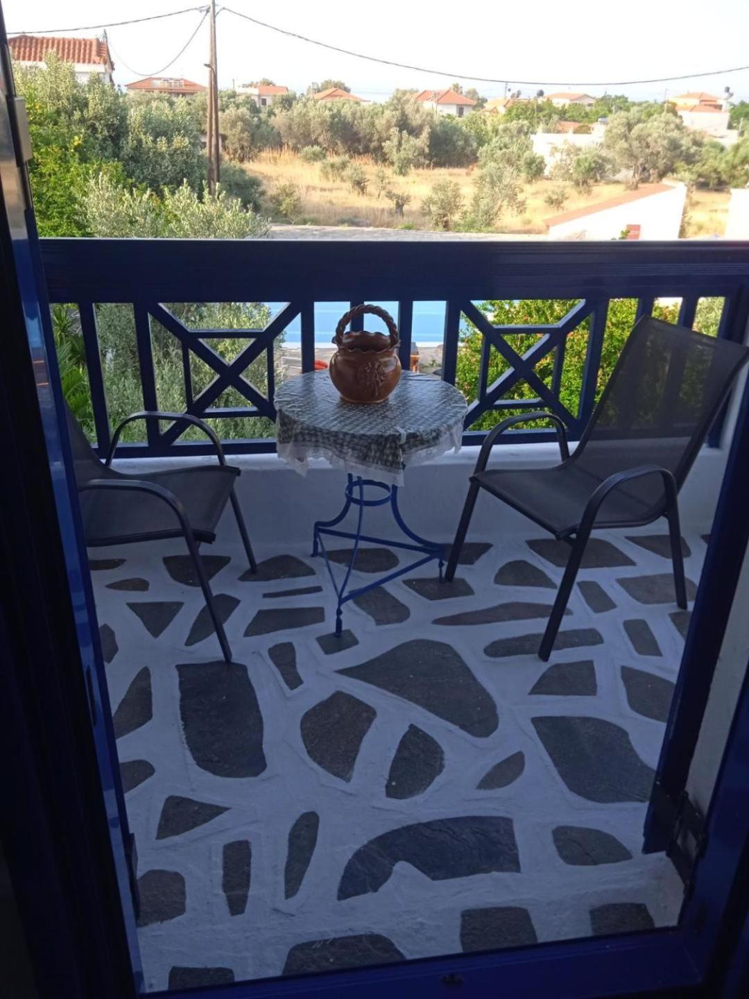 Anastasia Apartments Kampos Marathokampou Екстер'єр фото
