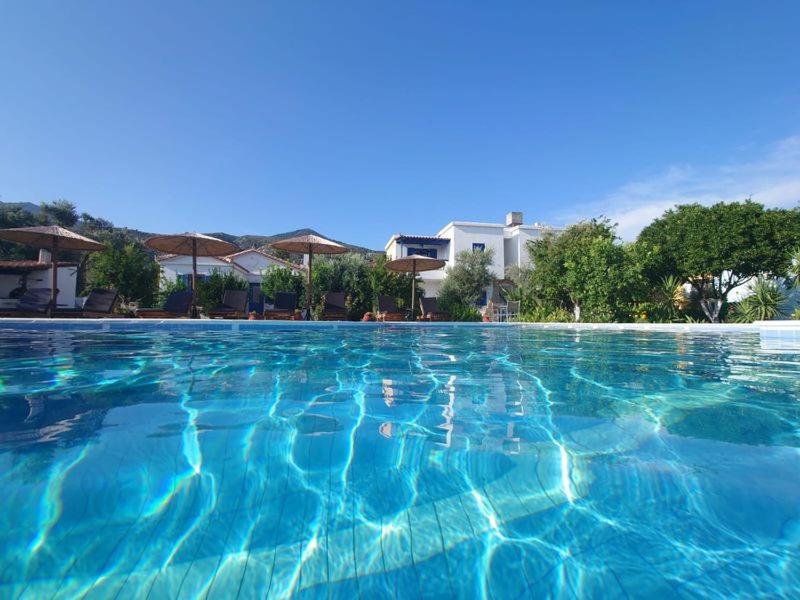 Anastasia Apartments Kampos Marathokampou Екстер'єр фото